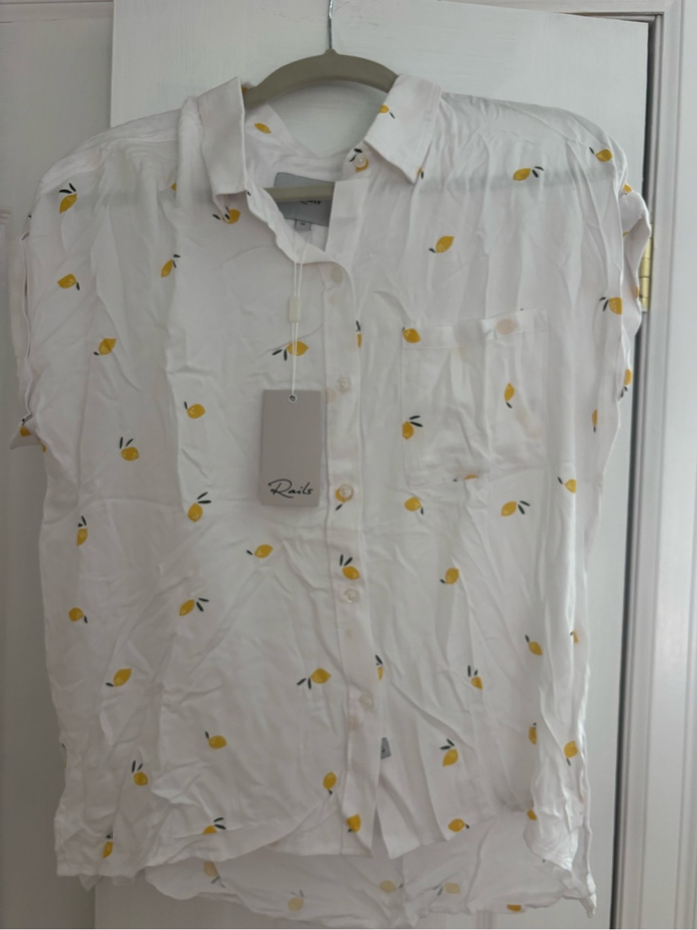 Rails White Short-Sleeve Button-Down Shirt with Yellow Lemon Print